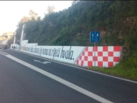 SRAMOTNI GRAFIT O HERCEG-BOSNI: Zašto grafit koji veliča zločinačku ideologiju još nije uklonjen?