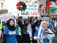 MIRNA ŠETNJA ZA PALESTINU U SARAJEVU: 'Ubijanje djece NIJE samoodbrana' (FOTO)