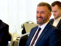 DIREKTNO, IZ RIMA: Huremović izabran za predsjedavajućeg odbora EANA-e za vještačku inteligenciju...