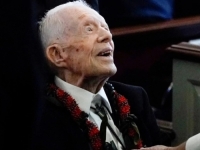 OSTVARIO SVOJ CILJ: Jimmy Carter proslavio 100. rođendan, pa glasao za...