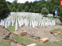 INFORMACIJE ZA TUŽILAŠTVO NA PLADNJU: Svako negiranje genocida bilježit će nova internet-stranica, prijave će slati pravosuđu