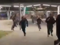 DA LI JE U PITANJU TERORISTIČKI NAPAD U BLIZINI MOSKVE: Ljudi panično bježe, objavljeni prvi snimci sa lica mjesta (VIDEO)