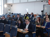 DANAS ZASJEDA SKUPŠTINA KS: Pred zastupnicima brojne važne teme, od finansija do slučaja Kapidžić
