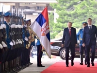 POČEO SASTANAK S VUČIĆEM: Erdogan dočekan uz najviše počasti ispred Palate Srbija