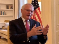 AMERIČKI AMBASADOR FASCINIRAN: Pohvalio je srpsku diplomatiju kao niko do sada...