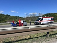 VOZIO U KONTRA SMJERU NA AUTOPUTU: Izazvao tri saobraćajne nezgode, udario i vozilo Vojske Srbije