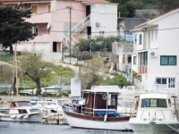 POLICIJA NA TERENU: U kući pronađene dvije osobe u besvjesnom stanju, postoji sumnja...