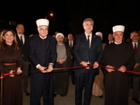 VELIKI DOGAĐAJ U ZAGREBU: Na otvaranju izložbe 'Pod nebom vedre vjere - Islam i Evropa u iskustvu Bosne' reis Kavazović, Plenković...