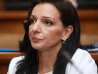 MARINIKA TEPIĆ PODIJELILA SNIMAK: 'Ovo su Vučićeve falange koje je večeras poslao na mirne demonstrante' (VIDEO)