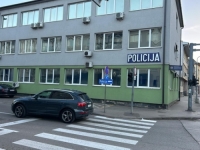 OPERACIJA SUZBIJANJA NEZAKONITIH AKTIVNOSTI: U Bosanskoj Krupi uhapšen osumnjičeni za obuku Moldavaca...