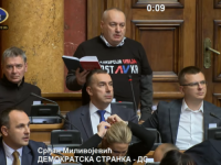 PODLOSTI SRBIJANSKOG REŽIMA: Srđan Milivojević za 'SB' komentariše bruku u Skupštini Srbije koju je Vučić režirao (VIDEO)