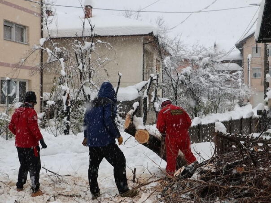 Vrijeme važenja odluke trajat će dok se mjerama zaštite i spašavanja ne stvore osnovni uslovi za normalan život i rad na ugroženom području