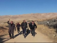 ŠOKANTNI SNIMCI IZ SIRIJE: Zatvorenici izlaze na svjetlost dana nakon decenija provedenih u Assadovim tamnicama, izbezumljeni i sa gubitkom pamćenja... (FOTO, VIDEO)