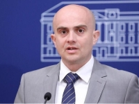 RAGUŽ ODGOVORIO ZOVKO: 'Išla je plakati gospodinu Plenkoviću za ono šta se događa u BiH, a NJEN HDZ...'