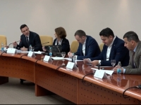 SDS IDEJOM 'POZDRAVIO' REKORDNI BUDŽET RS-a: 'Sve prebaciti na konto predsjednika RS-a'