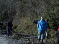 MJEŠTANI DONJE JABLANICE PREPUŠTENI SAMI SEBI: Zašto vlasti ignorišu upozorenja o mogućim novim poplavama?