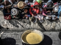 HUMAN RIGHTS WATCH UPOZORAVA: Izrael uskraćuje pitku vodu ljudima u Gazi, to je čin genocida!
