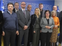 TEK ŠTO SU SJELI NA POZICIJE: Trojkin favorit i kćerka Čovićevog kuma tražili povećanje od preko 4.000 KM