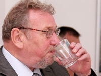 VIC DANA: Upitali Vladimira Šeksa koga će izabrati u nedjelju, a onda – urnebes...