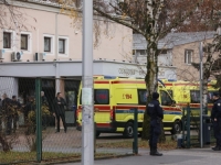 UŽAS U ZAGREBU: Jedno dijete preminulo u napadu nožem na učenike i učiteljicu u školi, napadač mlađi muškarac