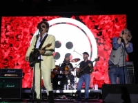 SARADNJA KULTNIH JUGOSLAVENSKIH ROCK GRUPA: Bijelo dugme i Laibach objavile zajedničku pjesmu i videospot, poslušajte je... (VIDEO)