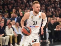 KRALJEVSKI KLUB U KRIZI: Novi poraz Reala, Musa završio meč sa 15 poena