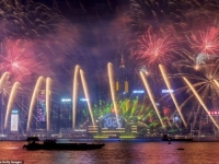SPEKTAKULARNI PRIZORI ŠIROM AZIJE: Pogledajte kako su Novu godinu dočekali u Hong Kongu, Singapuru, Maleziji... (FOTO, VIDEO)