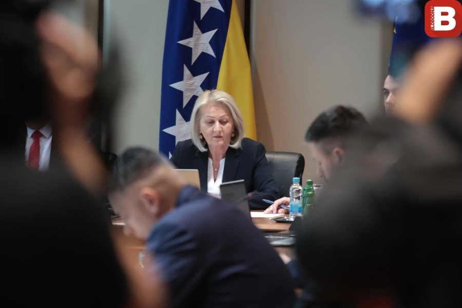 POMJERENA SJEDNICA VIJEĆA MINISTARA BiH: Minisitri iz SNSD-a nisu odgovorili na pitanje…