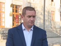 ZA BADNJI DAN: Na Facebook stranici zastupnika u Skupštini Livanjskog kantona osvanula, pa uklonjena četnička čestitka (FOTO)