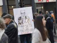 OVO VIŠE NIKO NE MOŽE ZAUSTAVITI, A KAMOLI VUČIĆ SA SVOJIM PRIJETNJAMA: Broj profesora koji se pridružio studentima u protestima je impozantan