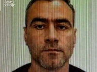 OVO JE ACO MARTINOVIĆ, UBICA SA CETINJA: Policija objavila njegovu fotografiju i upozorila da je naoružan i opasan