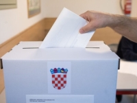 OTVORENA BIRALIŠTA U HRVATSKOJ: Može li se kandidat HDZ-a ozbiljnije približiti kandidatu SDP-a? Pola sata nakon...