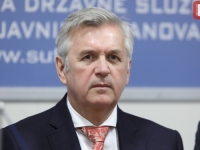 SMAILBEGOVIĆ NAKON PRESSA VLADE FBiH: 'I nema dijaloga, Nikšić je priznao da su odluku o podizanju minimalne plate čuvali do...'