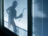 AUSTRIJSKA POLICIJA RIJEŠILA MISTERIOZNI SLUČAJ: Muškarac iz BiH provaljivao u škole, sve je priznao!