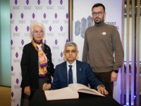 LEKCIJE KOJE NE SMIJEMO ZABORAVITI: London odao počast žrtvama Auschwitza i Srebrenice (FOTO, VIDEO)