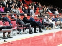 VATRENI NAVIJAČ: Dodik se pojavio u javnosti prvi put nakon operacije - i to na utakmici