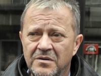 EMOTIVNA OBJAVA EMIRA HADŽIHAFIZBEGOVIĆA: 'Hvala ti, babo, za sve što si učinio za mene'