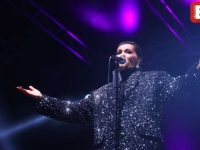 MAGIJA U SARAJEVU: Nina Badrić održala spektakularan koncert ispred Vijećnice (FOTO)