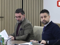 KO IZAĐE POSLJEDNJI NEK' UGASI SVJETLO: Sjednice Vijeća ministara BiH će biti, ali nepoznato da li sa ili bez ministara... (VIDEO)