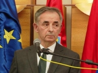 MILORAD PUPOVAC TVRDI: 'Nema osnivanja Hrvatske pravoslavne crkve'