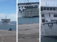 BORBA S OLUJNIM VALOVIMA: Dramatični prizori kod Supetra, trajekt jedva uspio uploviti u luku (VIDEO)