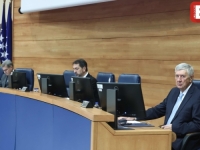 DRAMATIČNO U DRŽAVNOM PARLAMENTU: Usvojen Zakon o zaštiti ličnih podataka pa odmah predložena smjena Radmanovića...