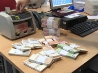 PARA IMA ALI SU U POGREŠNIM RUKAMA: Bh. birokratija je protekle godine imala na raspolaganju 23,5 milijardi KM!