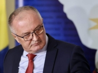 HELEZ ISMIJAO DODIKA: 'On je samo za šatora, da pjeva!'