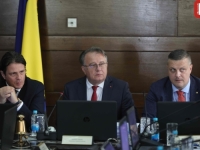 NAJVEĆA TAJNA NIKŠIĆEVE VLADE: Muk u Sarajevu, ovaj podatak vlast u Federaciji BiH krije kao zmija noge...