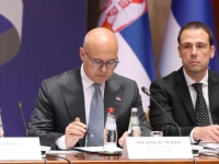 SVI ČEKAJU EPILOG: U toku je sjednica Vlade Srbije, a nakon nje...