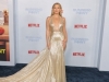 SVE JE STALO KAD SE ONA POJAVILA: Kate Hudson blistala u zlatnoj haljini raskošnog dekolta (FOTO)