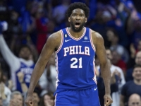 ZVIJEZDA NBA LIGE MOGLA BI BITI VAN TERENA ČITAVU GODINU: Američki reprezentativac nije igrao od...