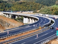U POTRAZI ZA DOBRIM VIJESTIMA: Jefitinija putarina za ovu kategorija vozila na autoputu u FBiH