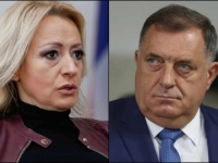 ALEKSANDRA PANDUREVIĆ PISALA MILORADU DODIKU: 'Je li te stid, Milorade, da prozivaš  čestitu djecu naših članova dok tvoja dobijaju milione od države?!'